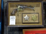 REVOLVER REPLICA WITH US MARSHALL BADGES IN DISPLAY CASE