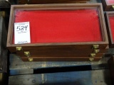 DISPLAY CASE (X4)