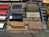 DISPLAY CASE’S & BOXES (X12)