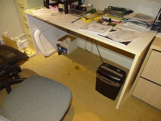 TABLE DESK