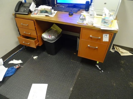 DESK