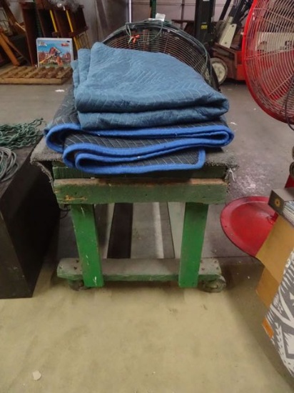 SHIPPING BLANKETS W/4 WHEEL CART
