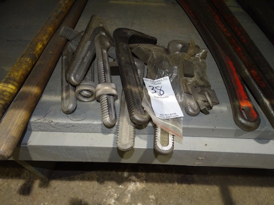 RIDGED PIPE WRENCH JAWS & DIES X1