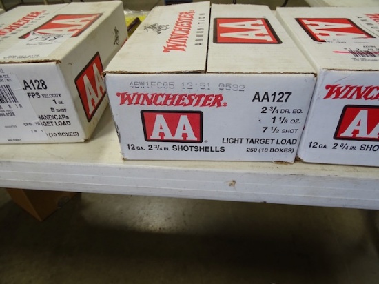 WINCHESTER AA 12 GA  2 ¾ IN   1 1/8 OZ  7 ½ SHOT LIGHT TARGET LOAD  25 RDS/BOX (X10)