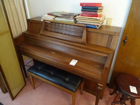 WURLITZER PIANO W/BENCH & MUSIC
