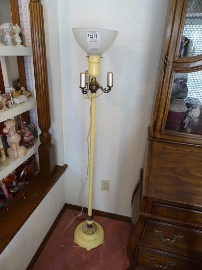 VINTAGE FLOOR LAMP