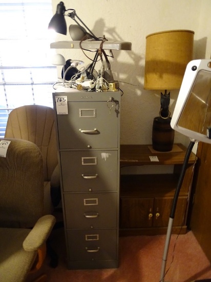 4 DR FILE CABINET & 6-DESK LAMPS