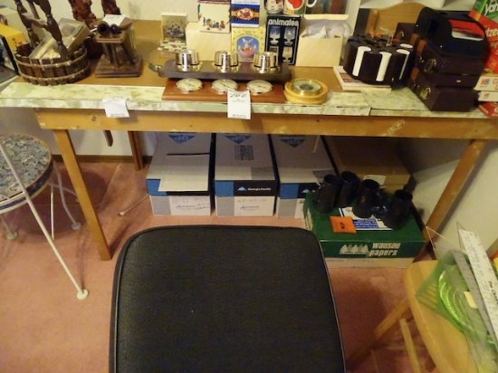 ADJUSTABLE ART TABLE W/CHAIR  WILL TILT