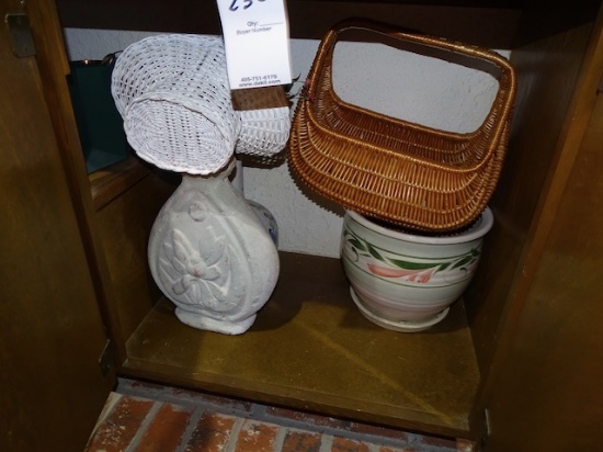 VASES & PLANT HOLDERS X1
