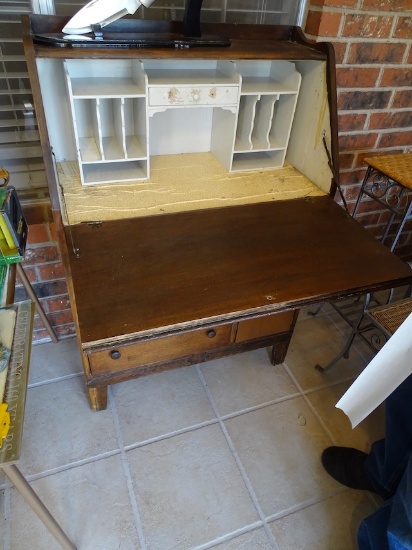 ANTIQUE SECRETARY DESK