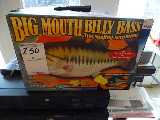 BILLY BIG MOUTH BASS
