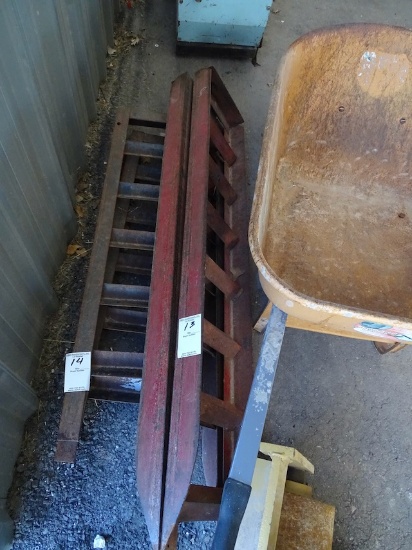 SET OF TRAILER RAMPS