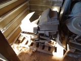 TO BE SOLD AT LATER DATE--EXTERIOR LIGHTS X1
