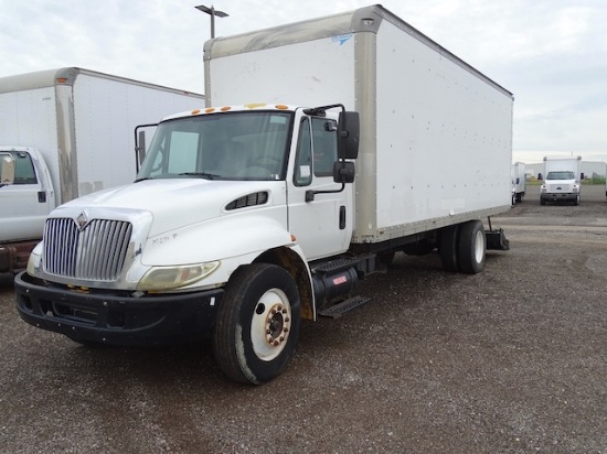 2006 INTERNATIONAL 4300