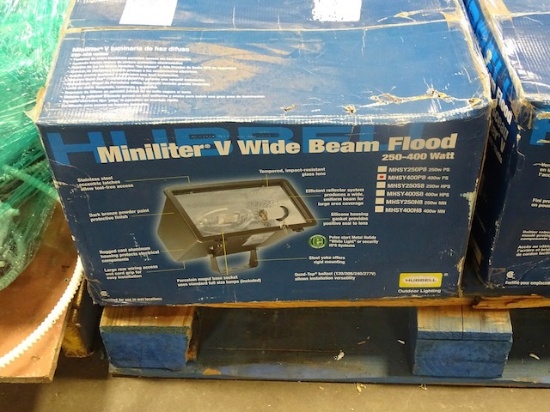NEW HUBBELL MINILITER V WIDE BEAM FLOOD 250-400 PS.MH QUAD TAP (X3)