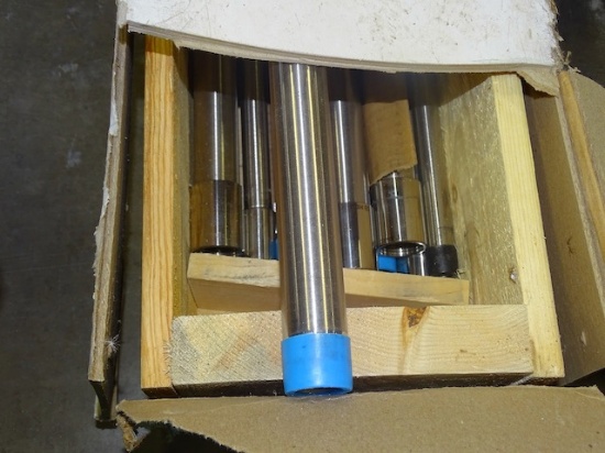 NEW CALBRITE STAINLESS STEEL CONDUIT 2 1/2" X 10" CONDUIT W/CPLG & (10) 1 X 10' CONDUIT W/CPLG