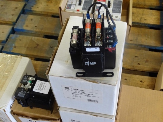 PALLET W/SQUARE D DISCONNECT SWITCH 30 AMP 600V HOFFMAN S/S JUNCTION BOX,