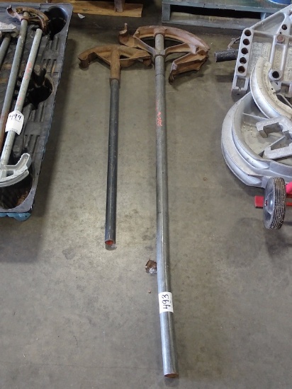 PIPE BENDER 1 1/4 EMT OR 1 RIDGID & 1" PIPE BENDER (X2)