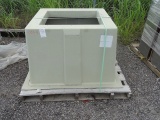 FIBERGLASS BOX PAD 3743-32 BOX