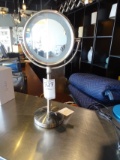 LIGHTED 2 SIDED MIRROR MAGNIFIED