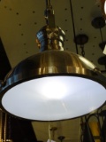 PENDANT LIGHT