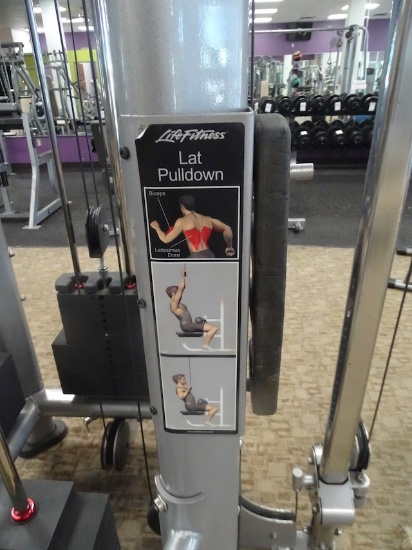 LIFE FITNESS ADJUSTABLE CABLE CROSSOVER MACHINE W/FIVE STATIONS