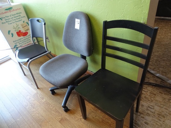 CHAIRS X1