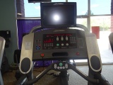 LIFE FITNESS ELECTRIC TREADMILL