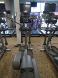LIFE FITNESS ELLIPTICAL