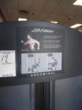 LIFE FITNESS ABDOMINAL MACHINE