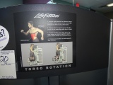 LIFE FITNESS TORSO ROTATION MACHINE