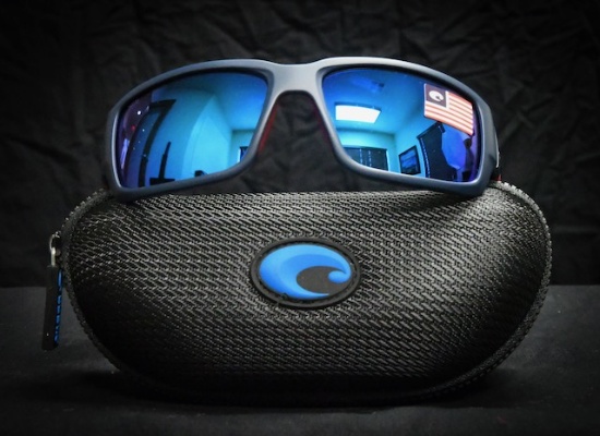 Sunglasses - Costas polarized 100% UV protection