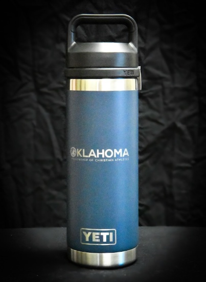 Yeti Rambler blue with FCA logo