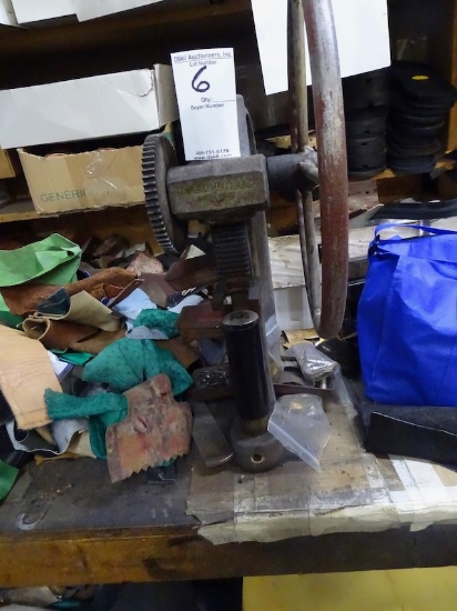 WHEEL PRESS
