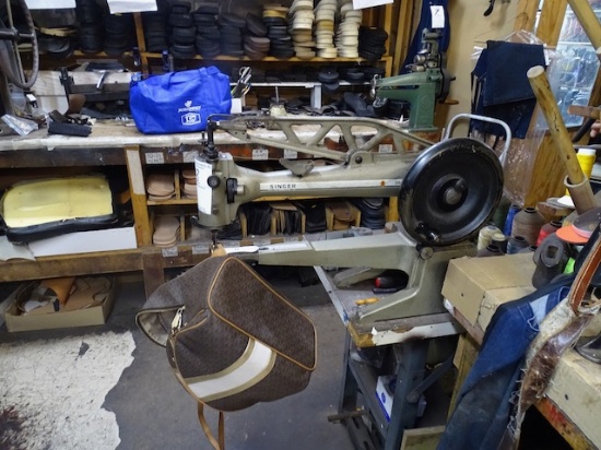 SINGER STITCHER