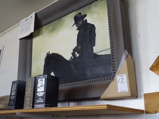FRAMED ART IN CENTER ROOM