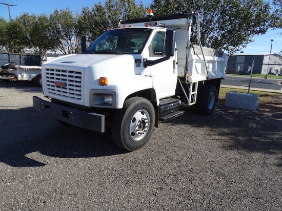 2004 GMC C7500