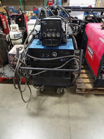 MILLER DELTAWELD 452 CV:DC WELDING POWER SOURCE W/MILLER 70 SERIES 24V WIRE FEEDER & CABLES