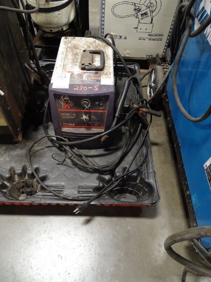 HOBART HANDLER 140 115V WIRE FEED WELDER 25-140AMP OUTPUT