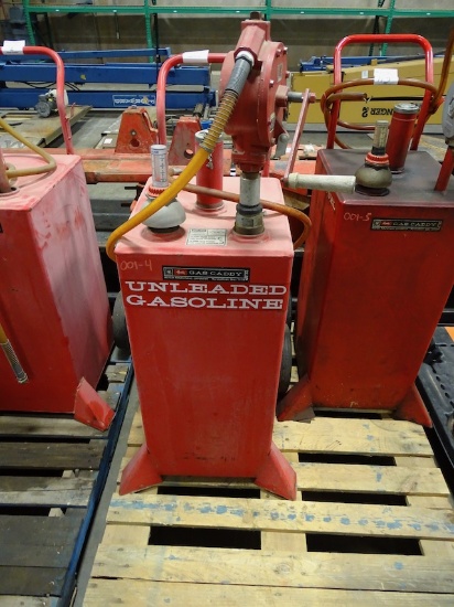 WMC HANDY GAS CADDY W/HAND PUMP