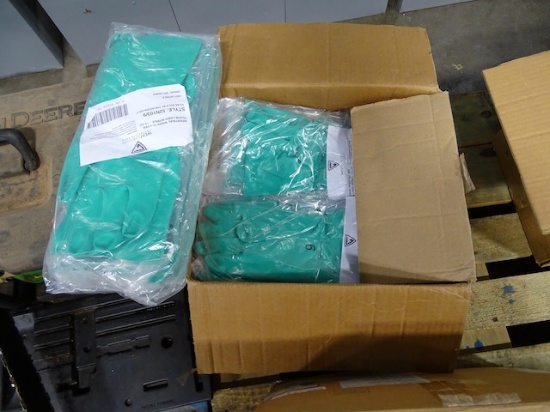 BOX FULL OF WESTCHESTER INDUSTRIAL WORK GLOVES