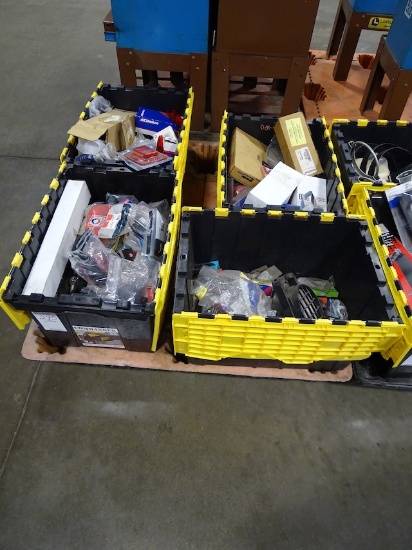 MISC. AUTOMOTIVE PARTS IN COMMANDER XL TUBS (X4)