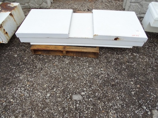 TRUCK TOOL BOX