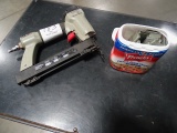 PORTER CABLE AIR NARROW CROWN STAPLER 1/4