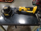 DEWALT 18V 4 1/2