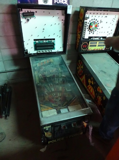 POLICE FORCE PINBALL