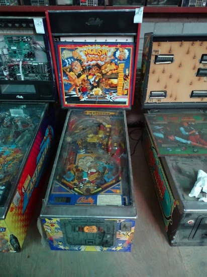 MOUSIN AROUND PINBALL