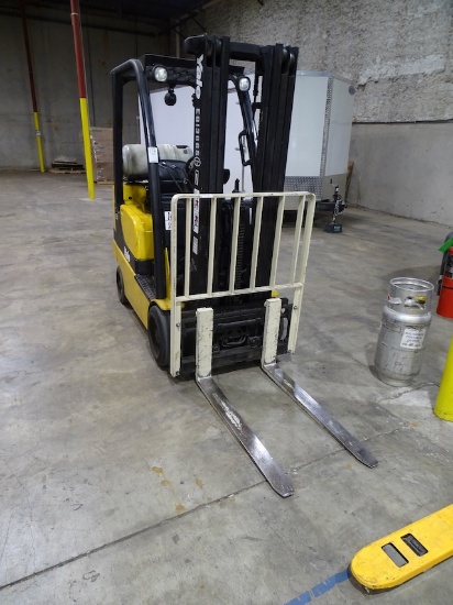 YALE LP FORKLIFT, 3750 MAXIMUM LIFTING CAPACITY, 3 STAGE MAST, SIDE SHIFT,