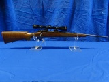WINCHESTER 308WIN BOLT ACTION MOD:70 W/LEUPOLD SCOPE 3X9 VARI-X