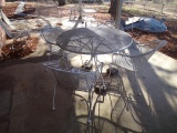 PATIO TABLE & 4 CHAIRS X1